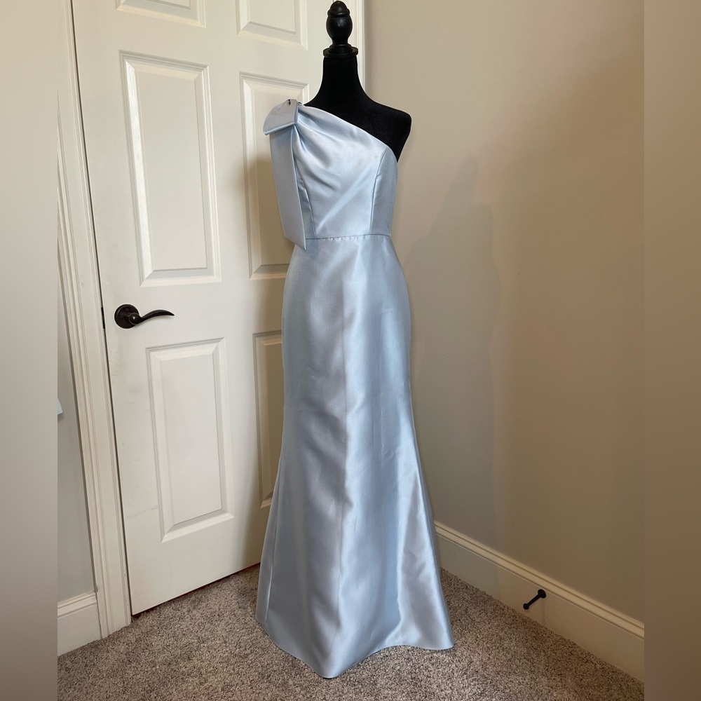 Alfred Sung D794 One Shoulder Bow Satin Trumpet Gown Mist Blue Size 0R